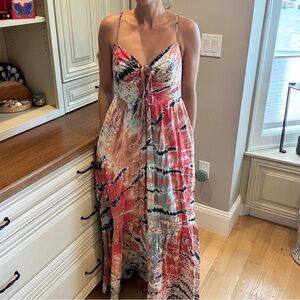 Young, Fabulous & Broke—Elegant Tie-Dye Maxi Dress